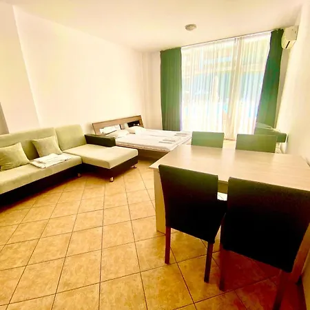 Апартаменты Grand Kamelia Complex Солнечный берег