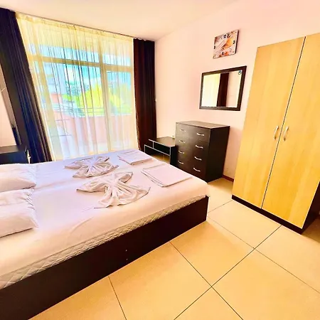 Апартаменты Grand Kamelia Complex