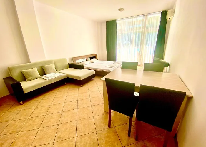 Apartman Grand Kamelia Complex Napospart