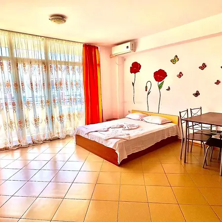 Grand Kamelia Complex *